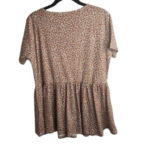 Tickled Teal Boho Poppy Print Fall Floral Short Sleeve Top Size Medium - Picture 9 of 9